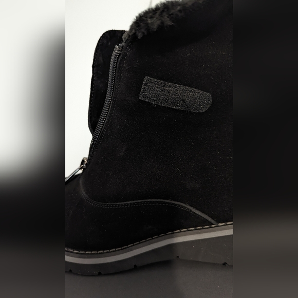 Valdini black suede Fay boots 6.5US - Picture 2 of 8